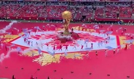6月15日：加拿大这一天真忙世界杯首分到手开幕式金杯漏气却拒签英超球星